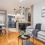 A&N Apartment - Partial Sea View And Free Parking