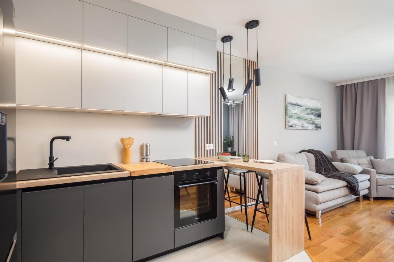 Appartement A&n - Partial Sea View And Free Parking *